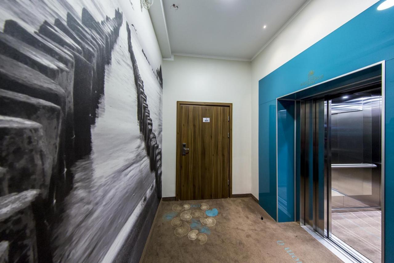 Aparthotel Przy Plazy Мендзиздроє Екстер'єр фото