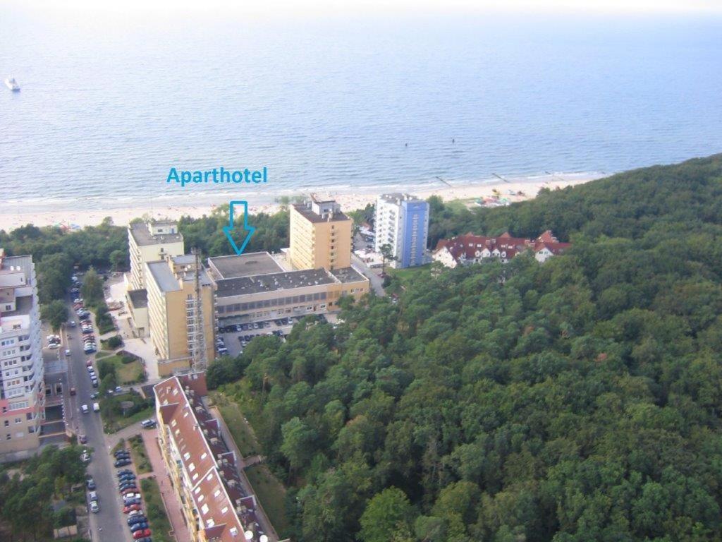Aparthotel Przy Plazy Мендзиздроє Екстер'єр фото